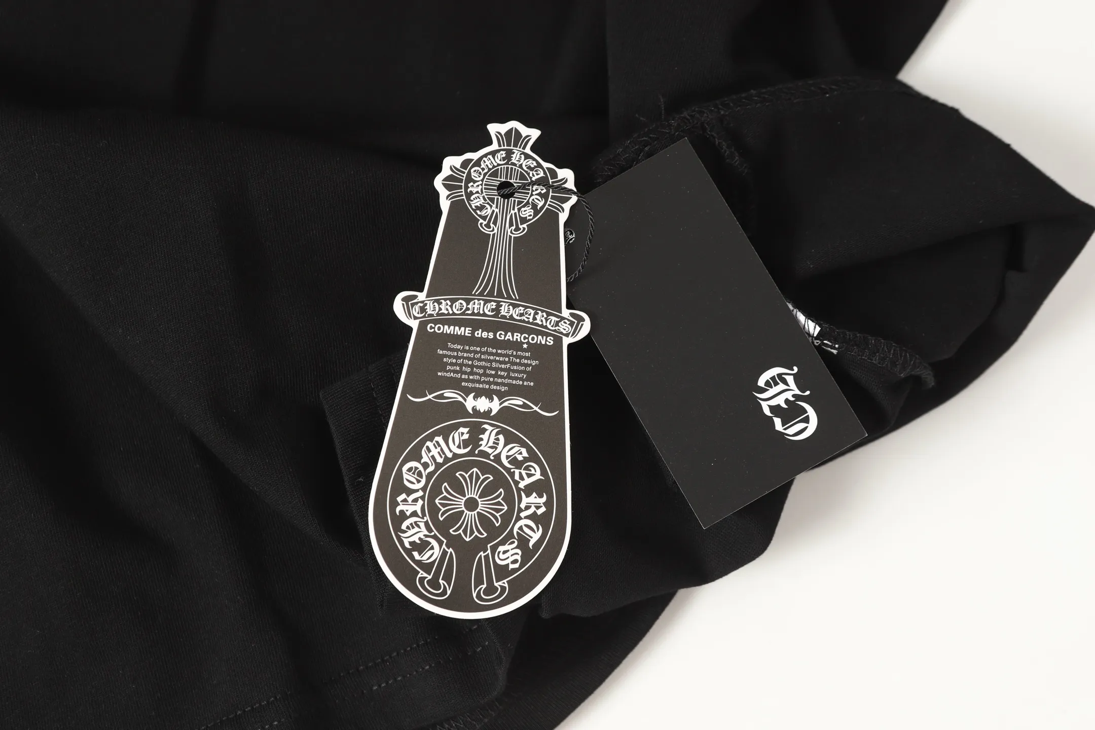 P160 -Chrome Hearts/Chrome Hearts 23ss color cross✝️Sanskrit letter printed short-sleeved T-shirt -High weight, high density and high quality. The wool is soft, delicate and skin-friendly. It feels soft and silky. It has excellent warmth and skin-friendly properties.